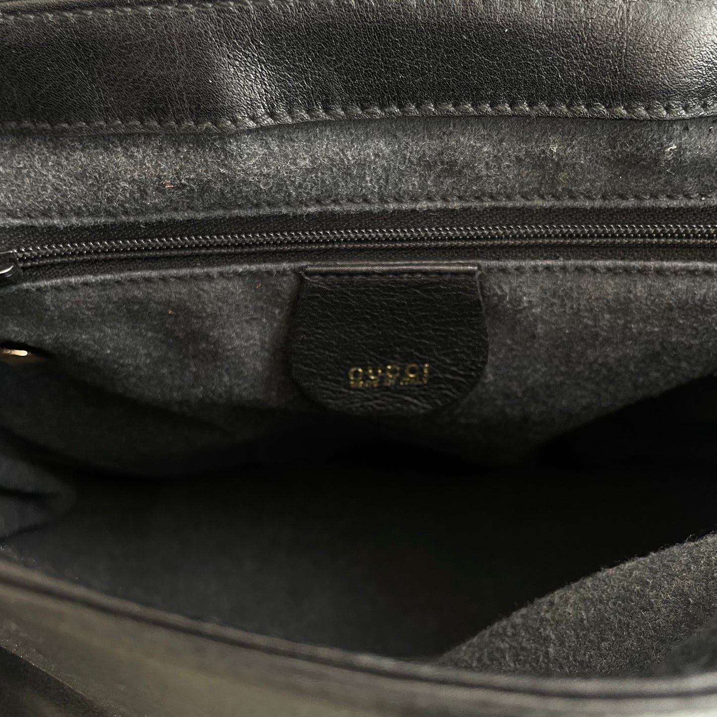 1996aw gucci gold chain shoulder bag by Tom ford