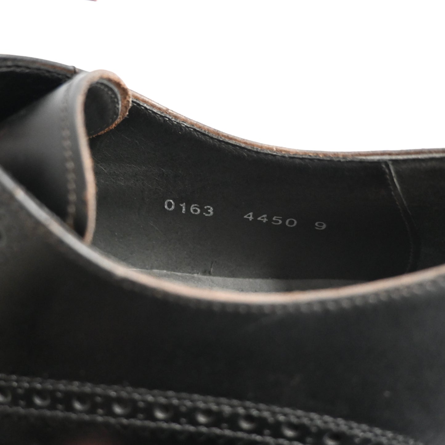 2000s miu miu wing tip leather shoes 9