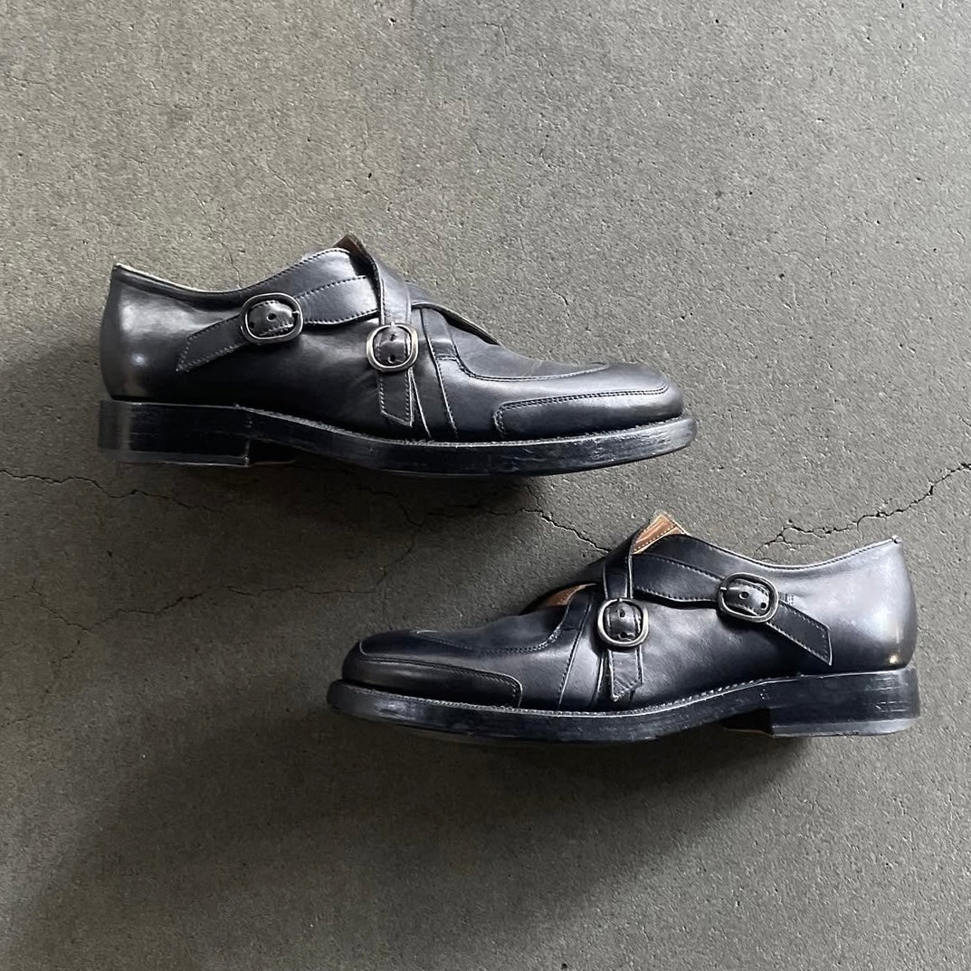 2010aw raf simons velcro leather shoes
vexed
40 1/2