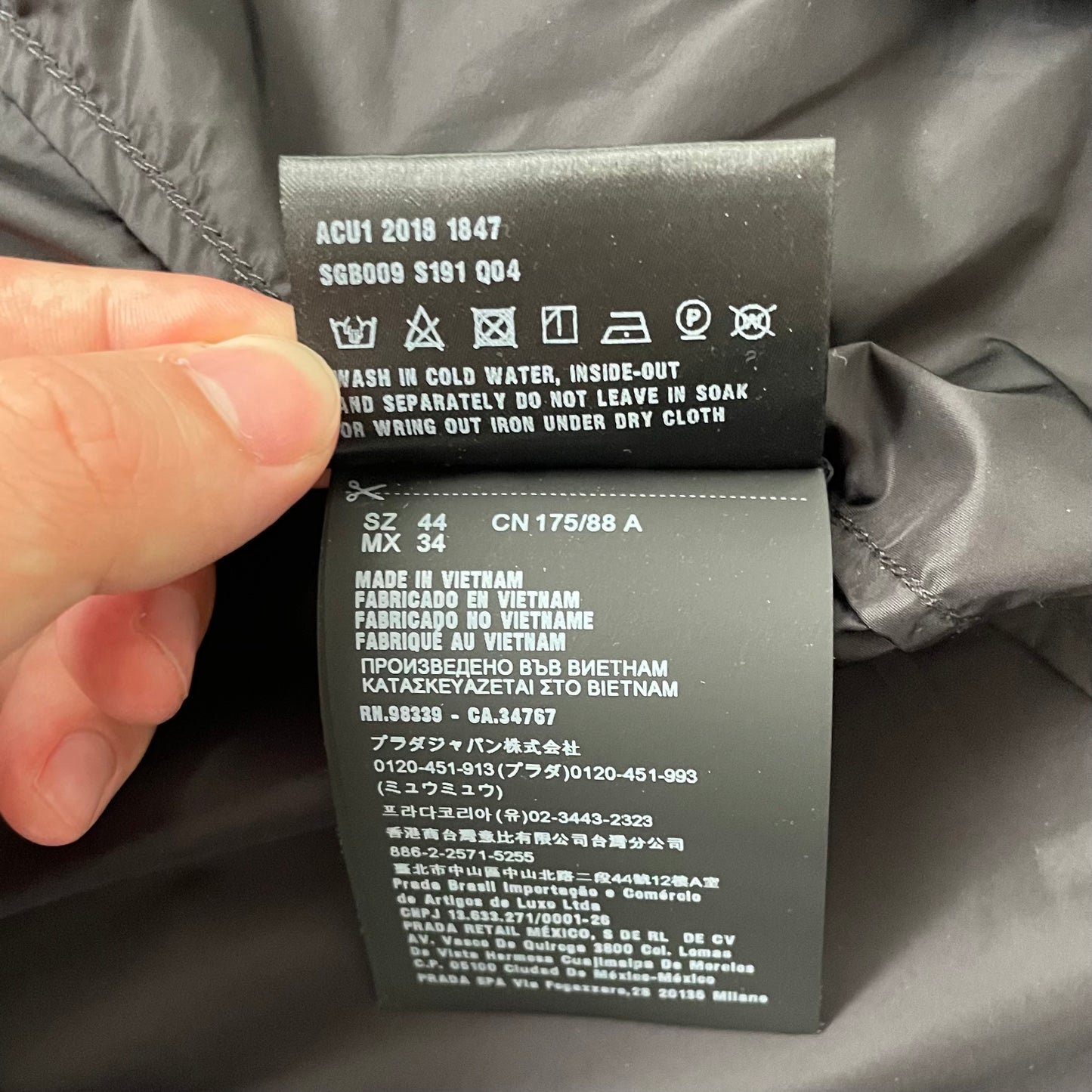 2018ss prada piping docking nylon blouson 44