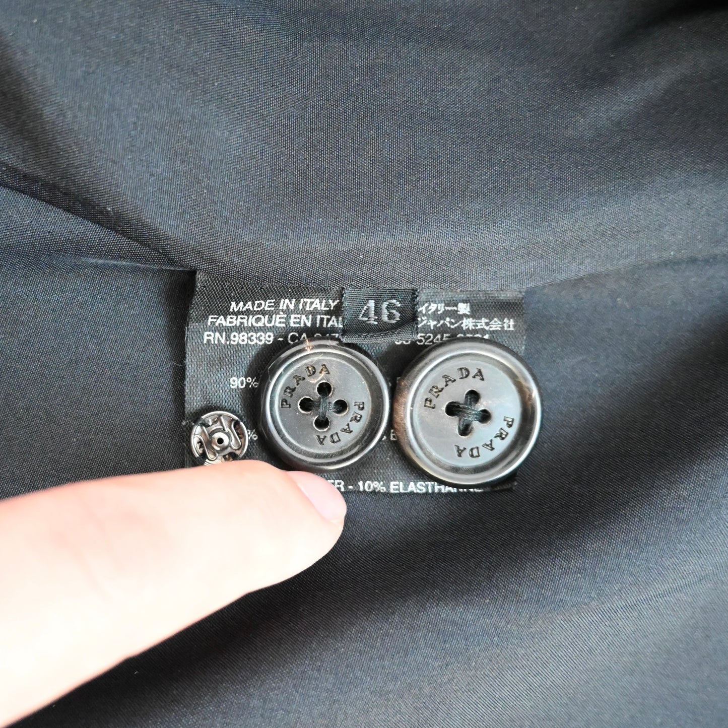 2002ss prada nylon mulch pocket jacket 46