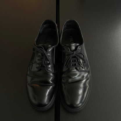 2022ss prada back logo leather shoes 6