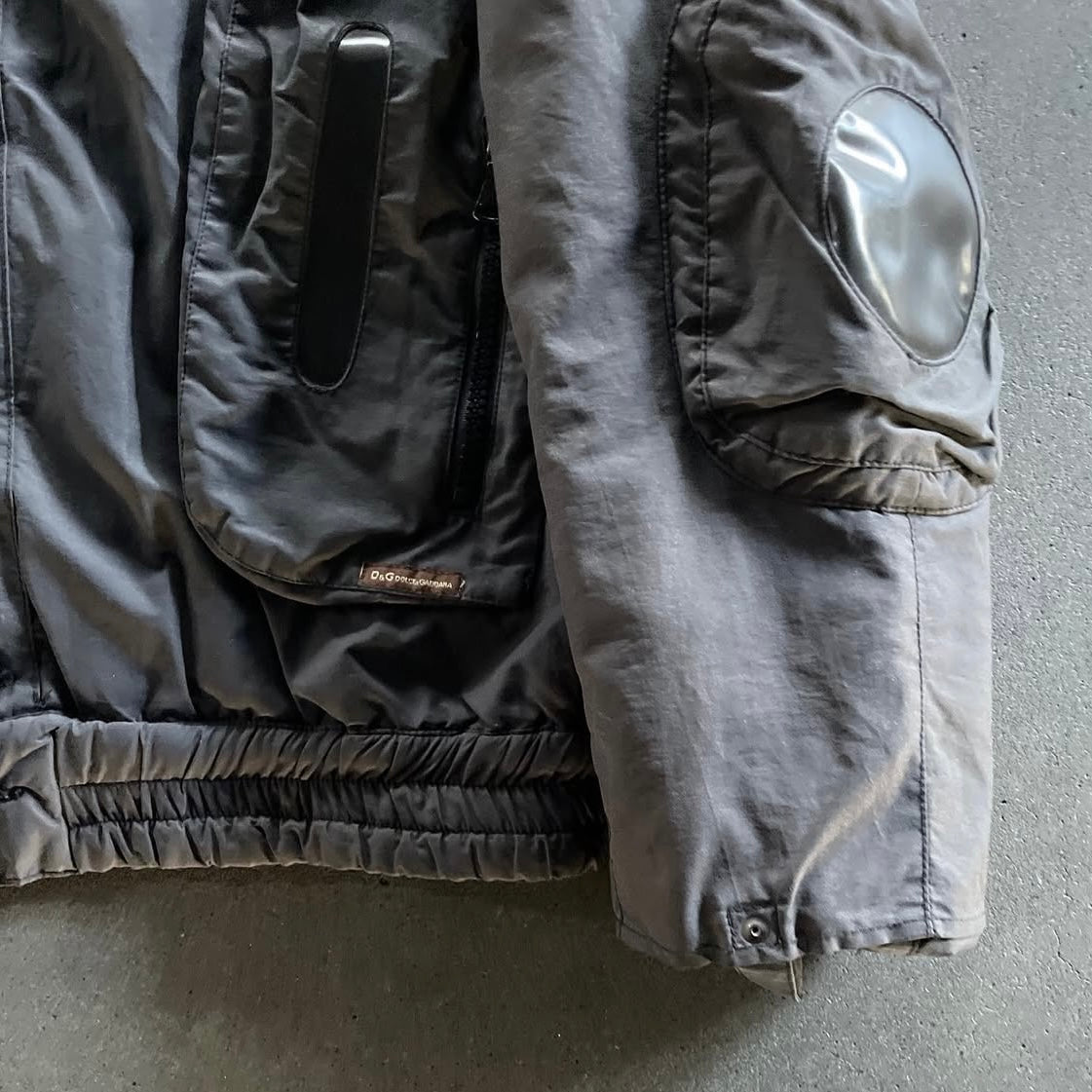 2003aw dolce&gabbana military
parachute goggle bomber jacket XL