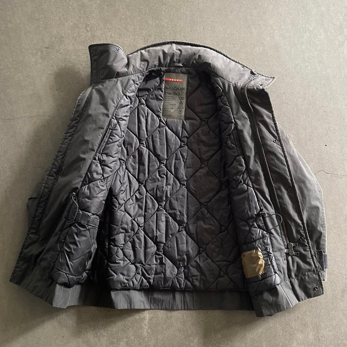 2000s prada sport sga390 down coat
48
