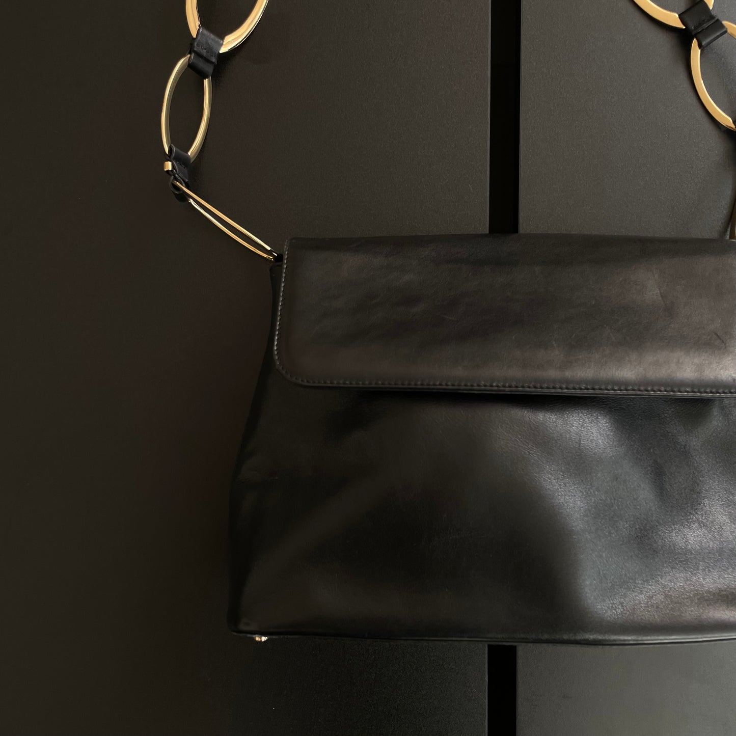 1996aw gucci gold chain shoulder bag by Tom ford