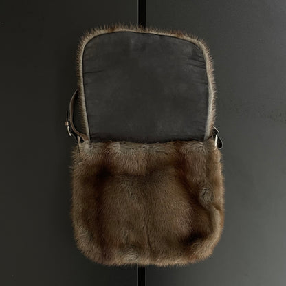 1996ss gucci fur handbag by Tom ford