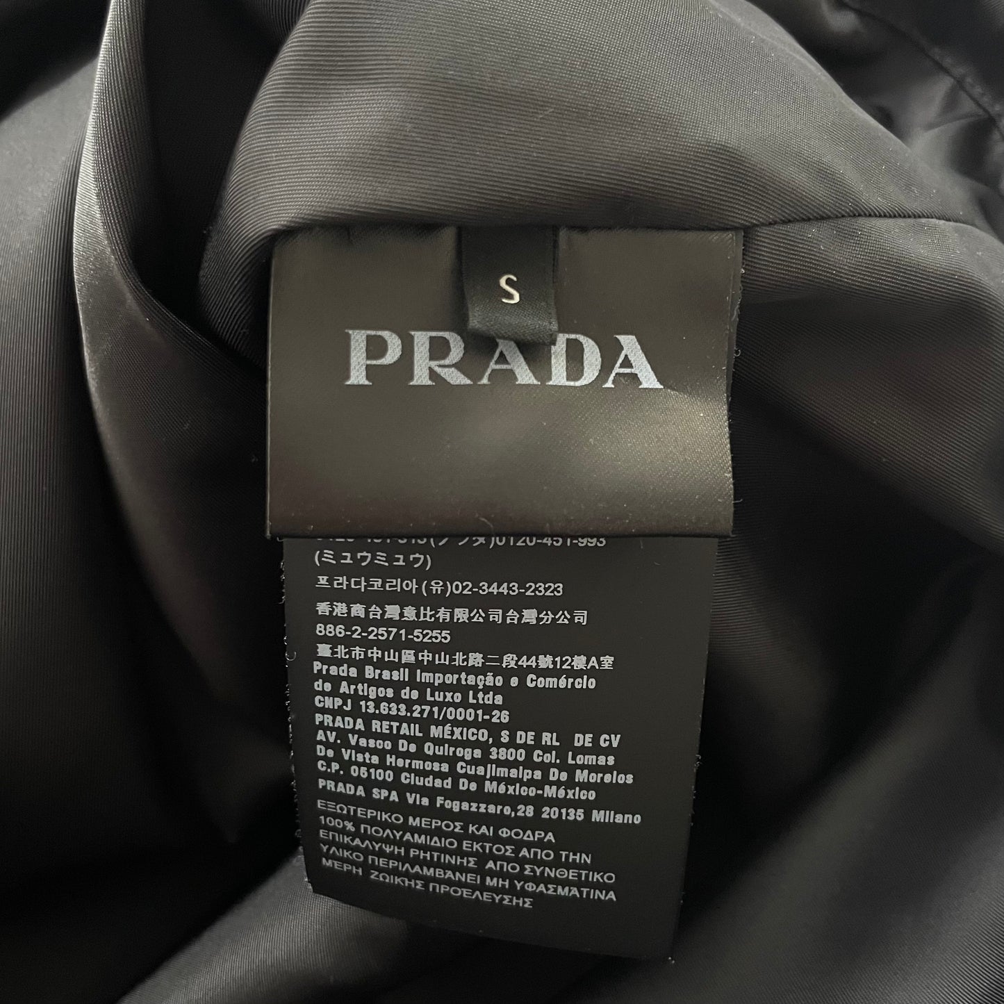 2020ss prada sgb407 anorak nylon hoodie S