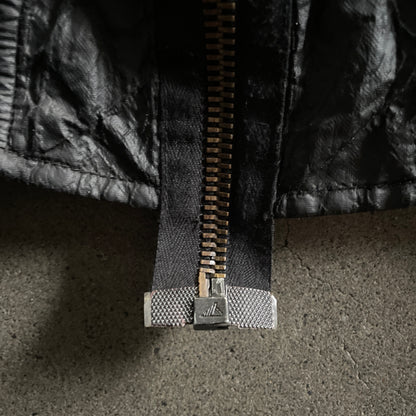 2003aw helmut lang rubberised metal
high neck bondage bomber jacket 48