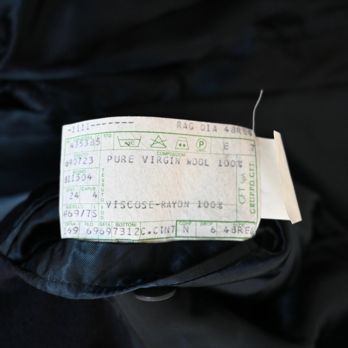 1990s giorgio armani virgin wool long coat 48