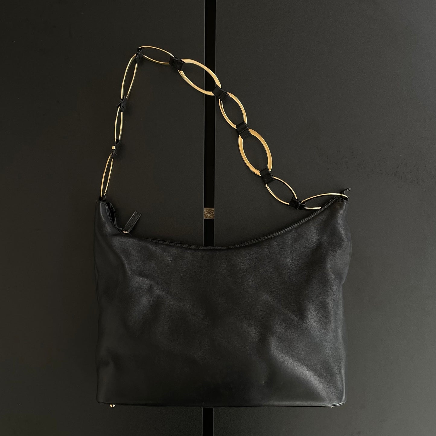 1996aw gucci gold chain shoulder bag by Tom ford