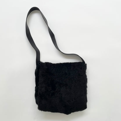 1996ss gucci black fur shoulder bag by tom ford