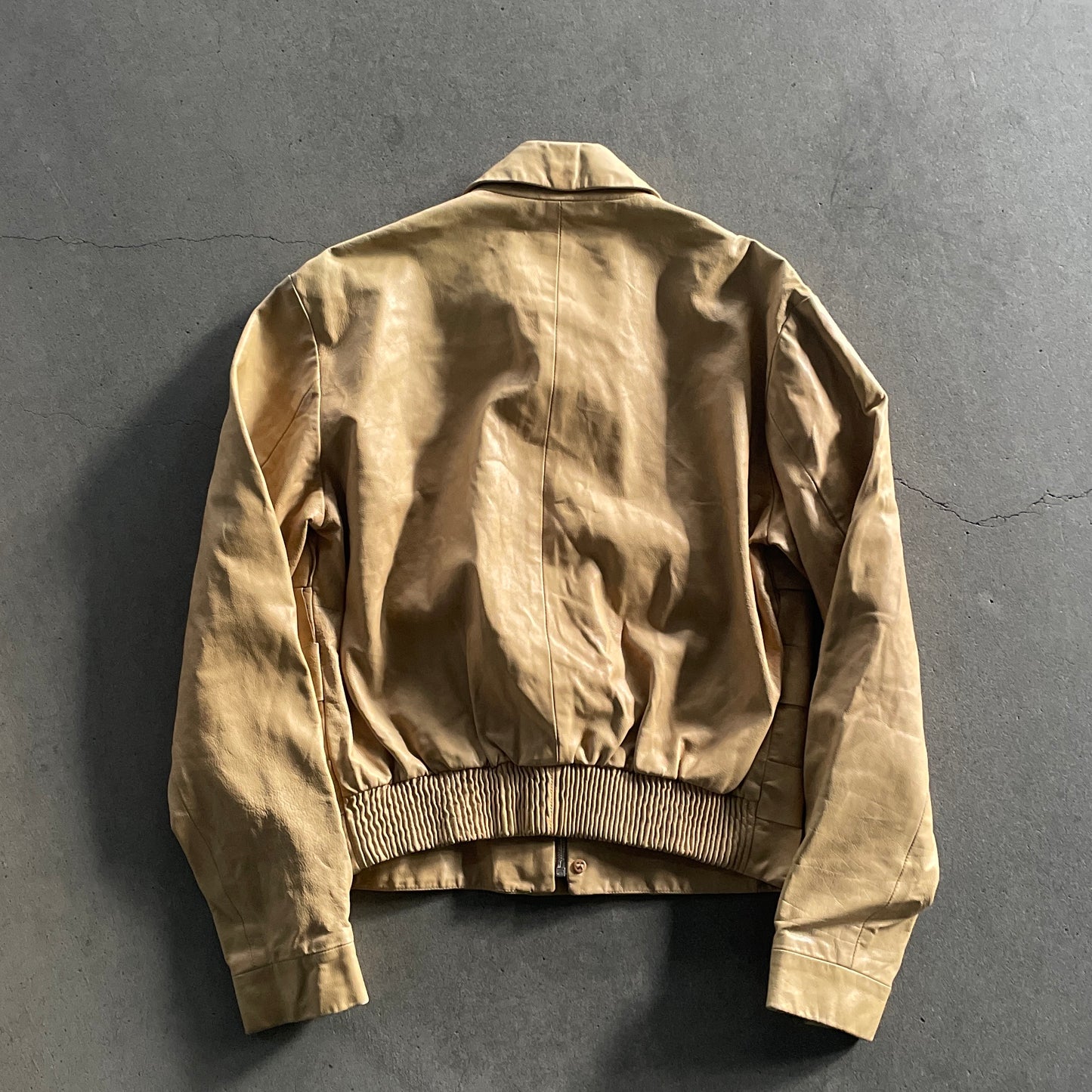 1990s versace Intrecciato leather jacket
48 by ruffo leather