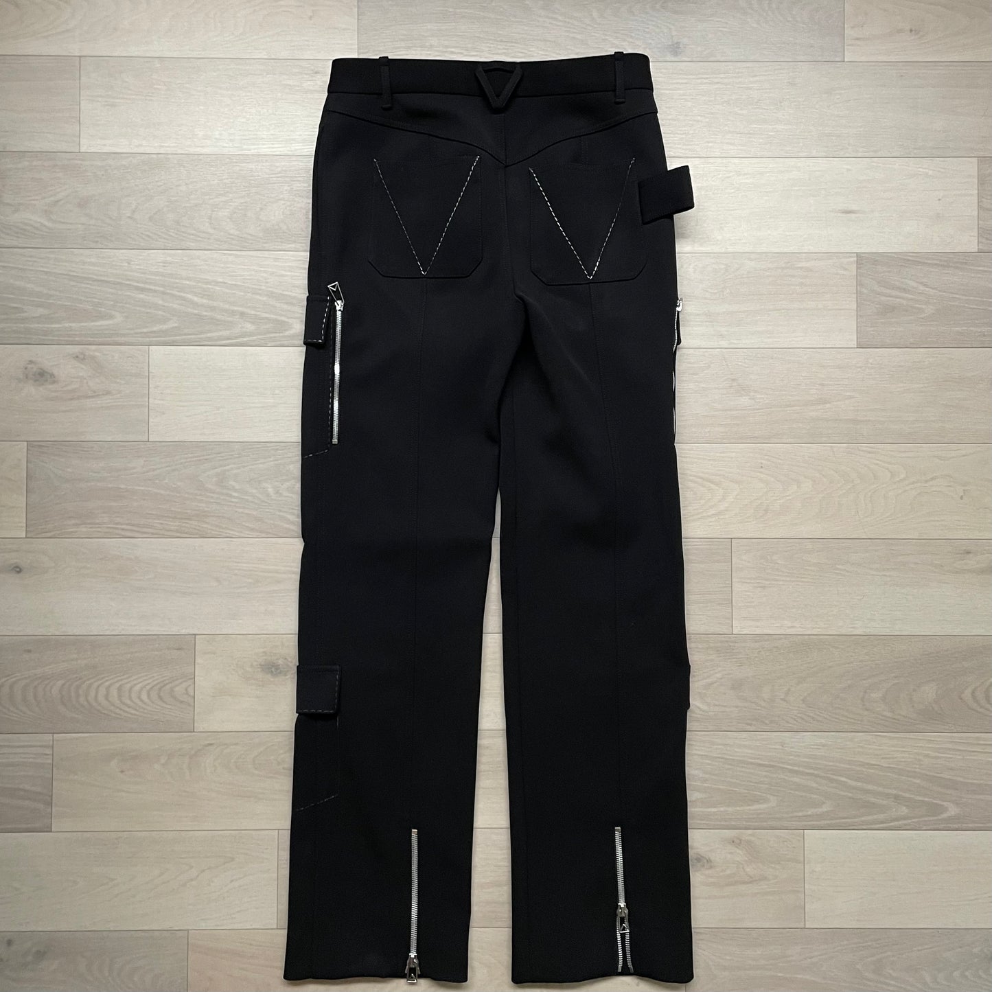 2021aw bottega veneta wool cavalry cargo 48 by Daniel Lee