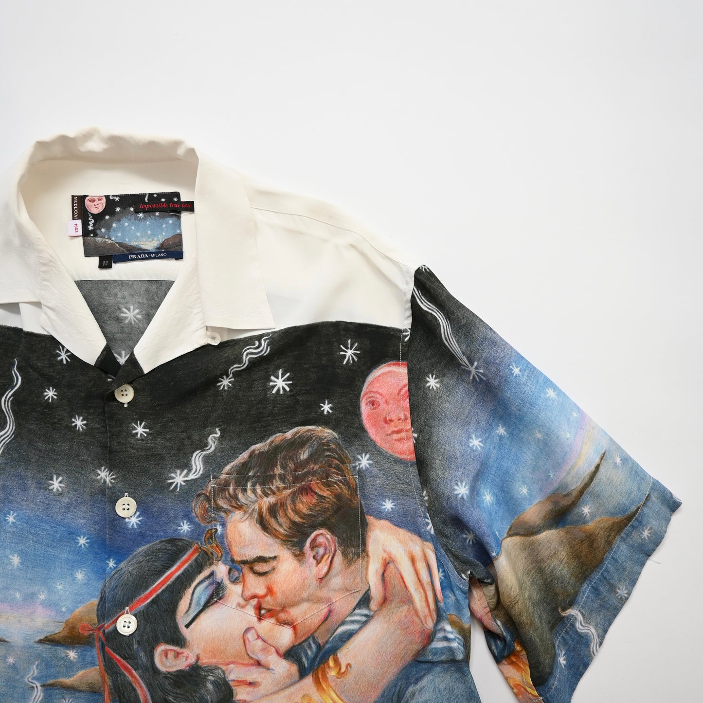 2016aw prada impossible true love shirt
M