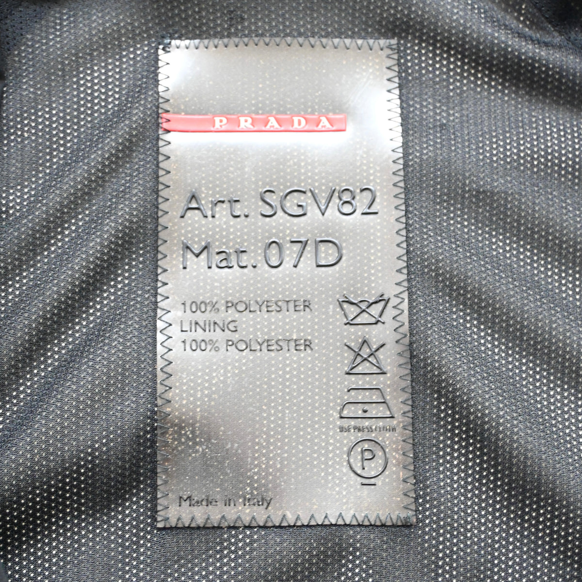 2000s prada sports sgv82 Gore-Tex blouson 54