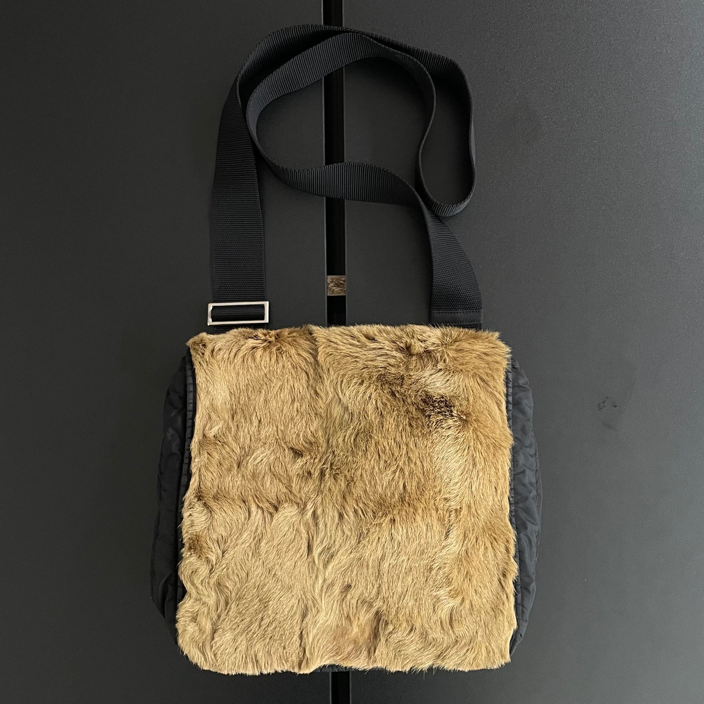 1999aw prada sports fur shoulder bag