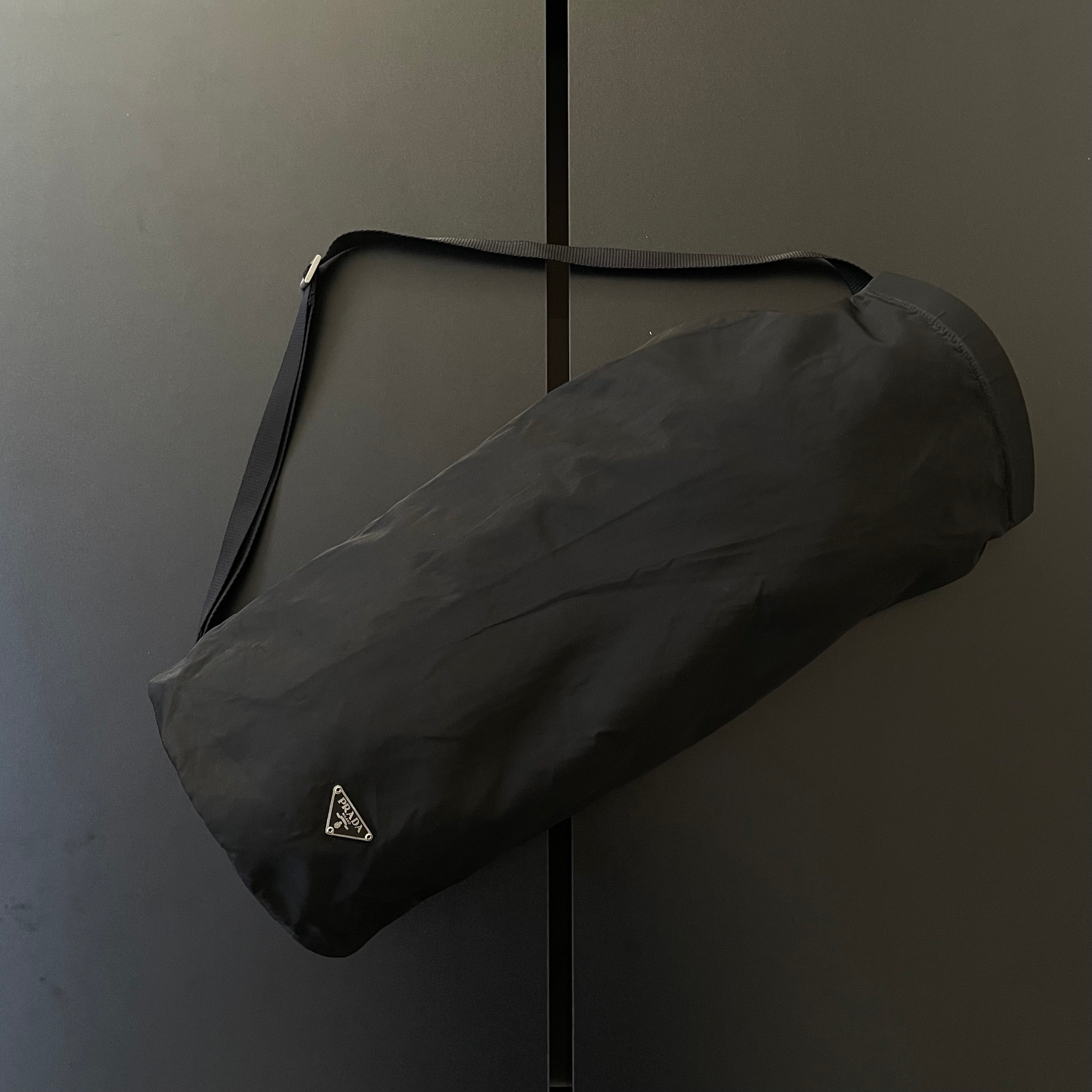 1999aw prada nylon drum shoulder bag – vexed_store