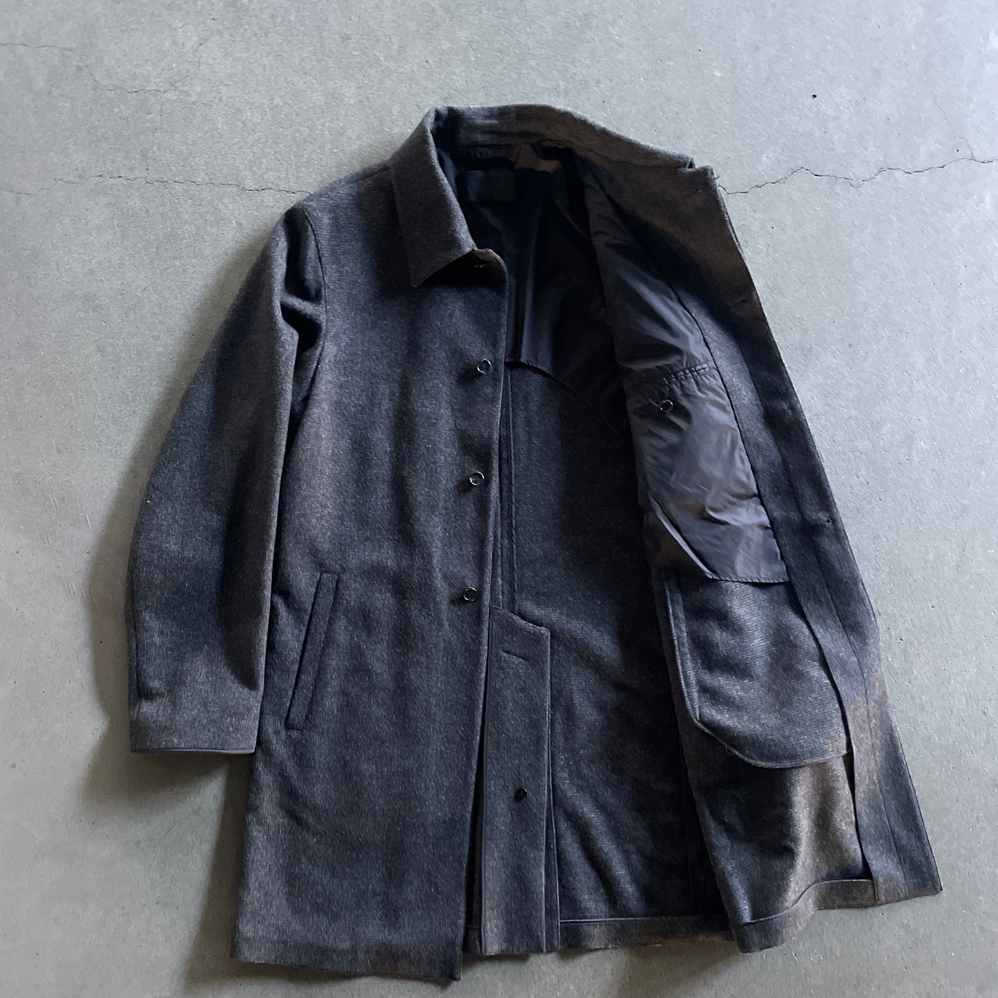 2009aw prada tiered leather wool coat