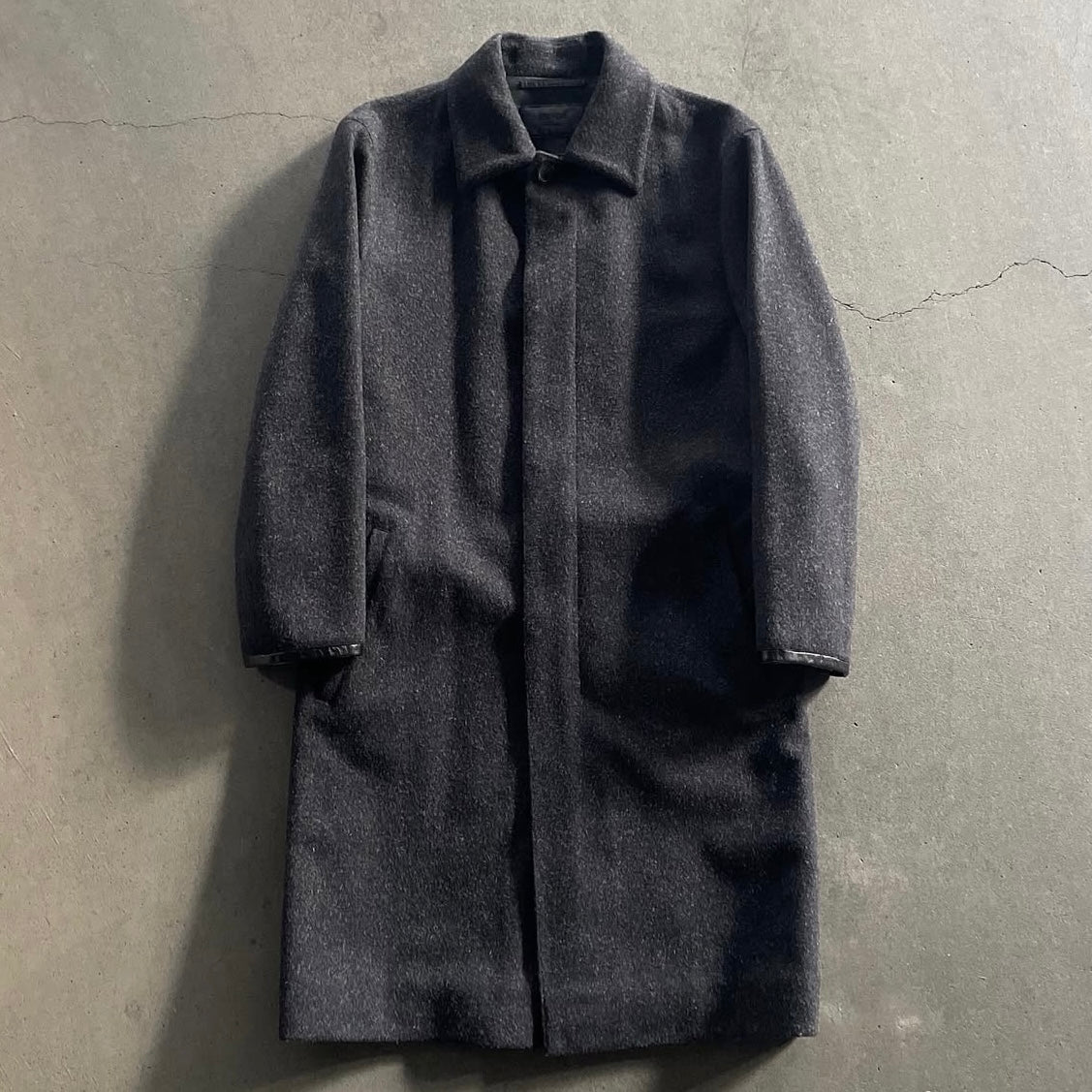 2009aw prada tiered leather wool coat
44