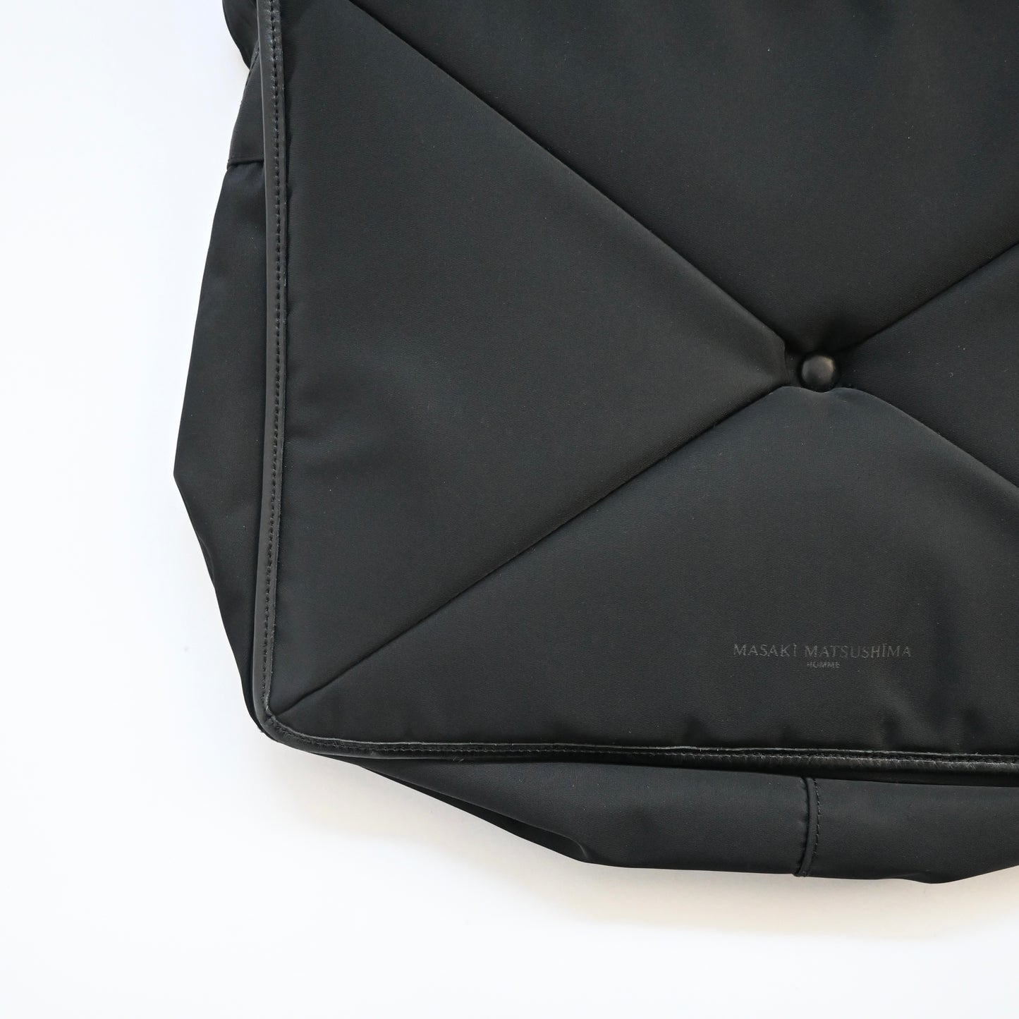 2000s masaki matsushima leather piping nylon handbag