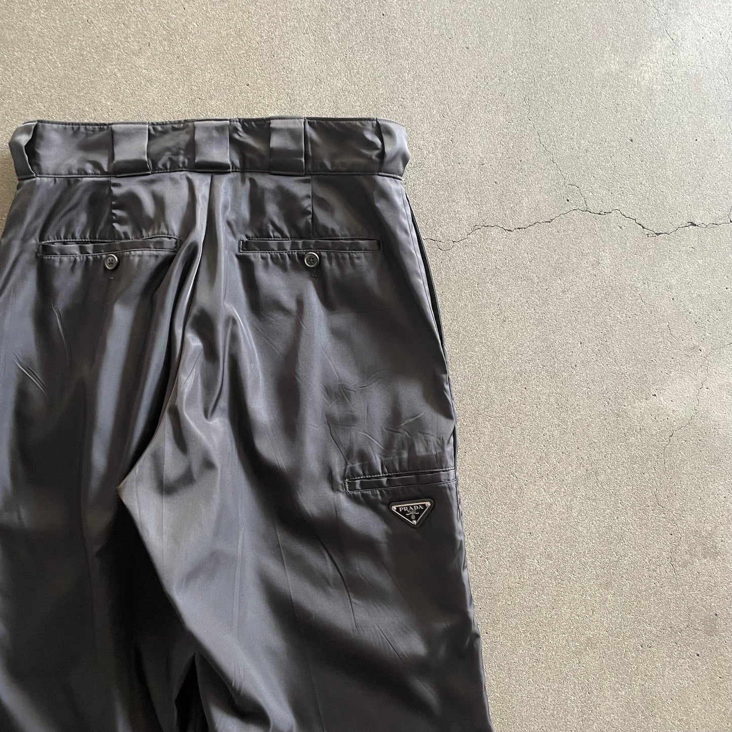 2018aw prada spg30 nylon trousers 46