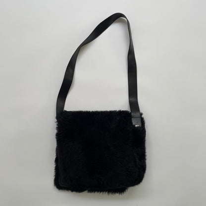 1996ss gucci black fur shoulder bag by tom ford