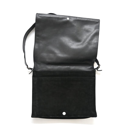 1990s gucci suede leather shoulder bag by Tom frod