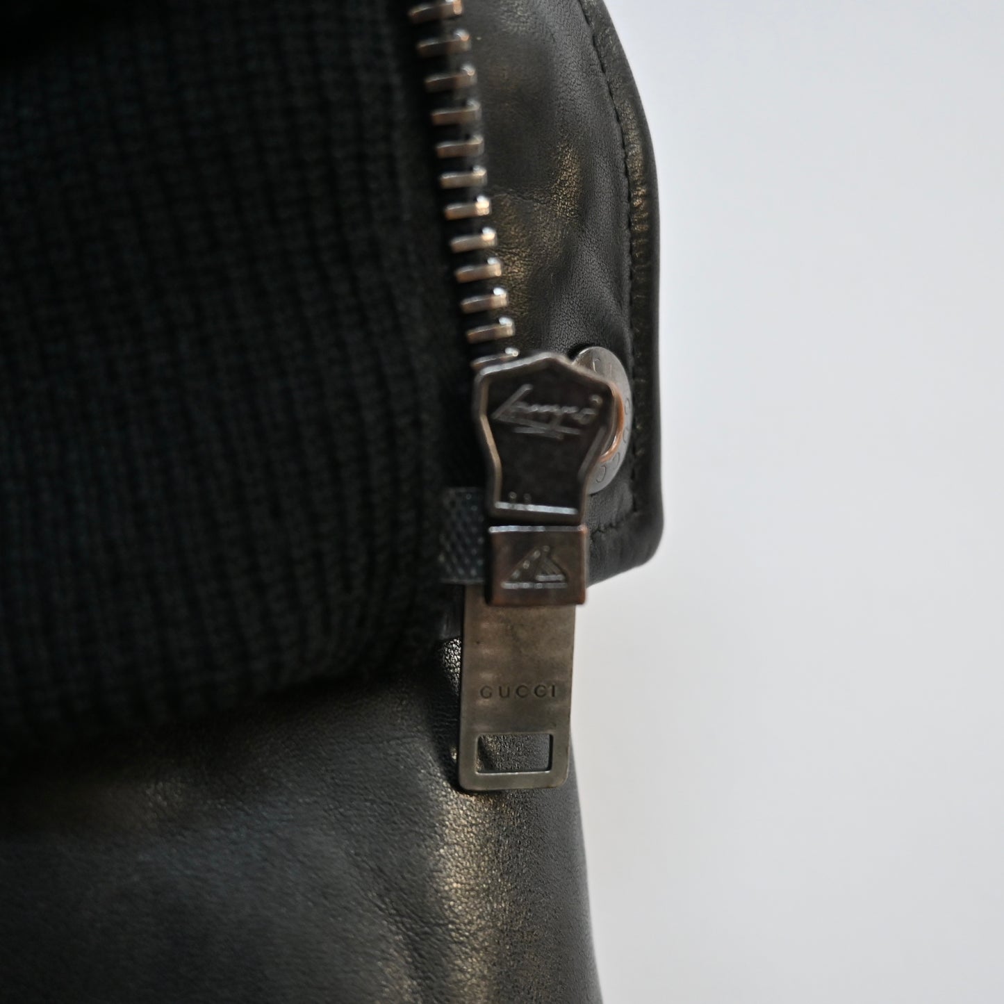 2000s gucci fur docking cow leather jacket 46 by Tom ford