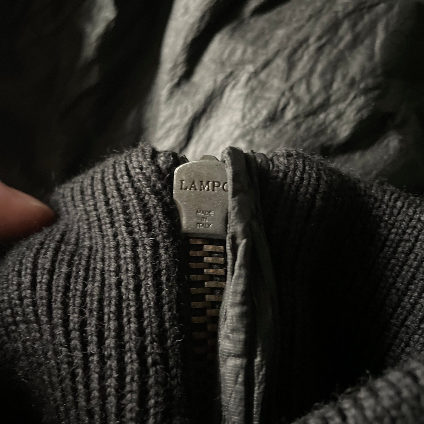 2003aw helmut lang rubberised metal
high neck bondage bomber jacket 48