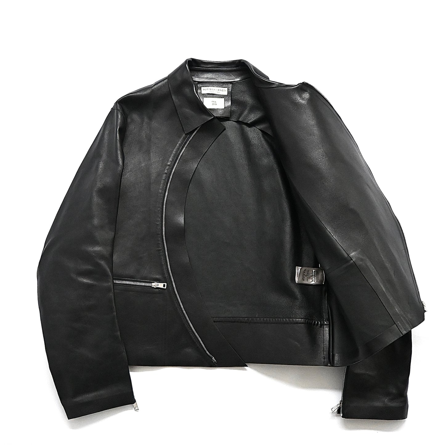 2019aw bottega veneta curve zip cow leather jacket 52 by Daniel Lee