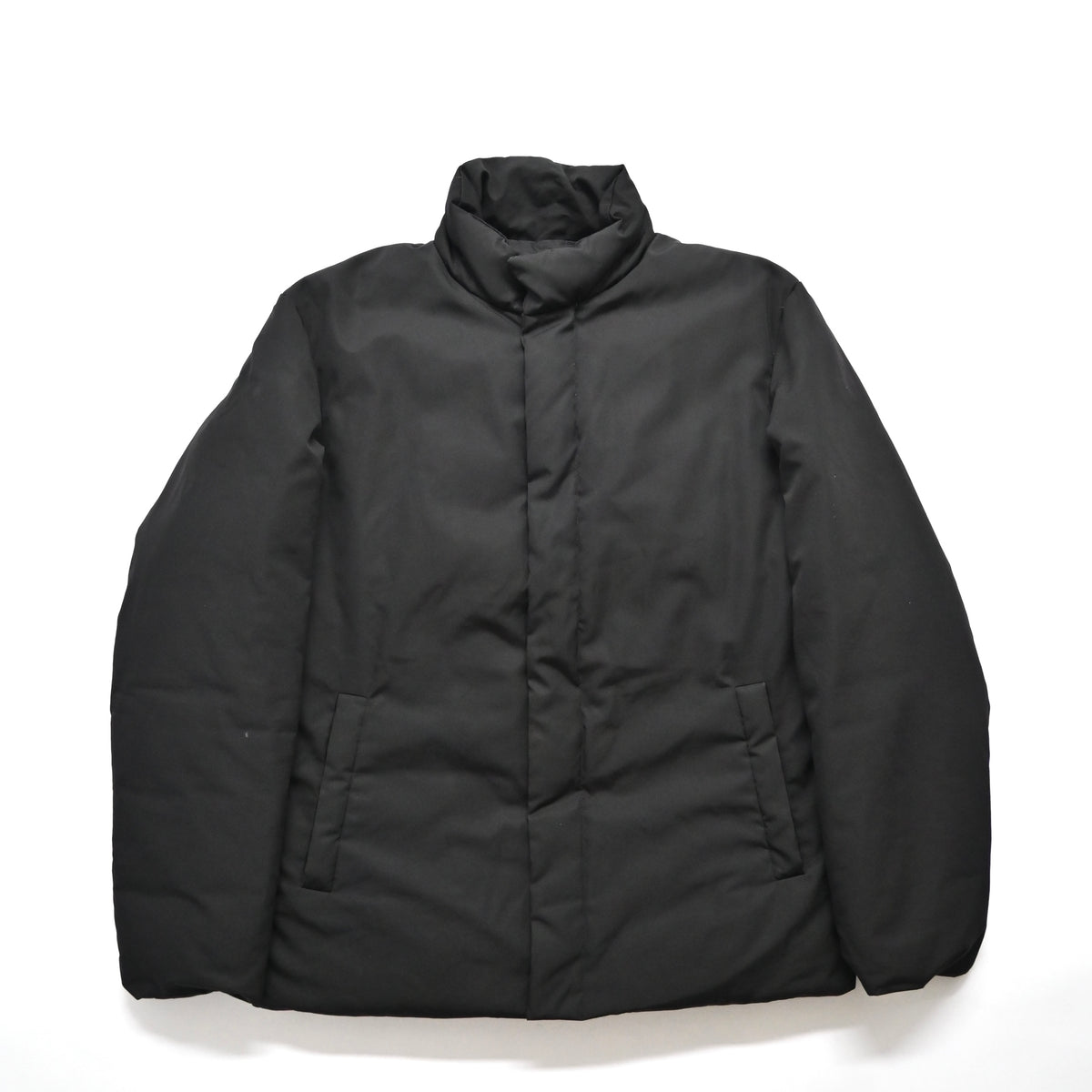 2000s gucci nylon down jacket 46 by Tom ford