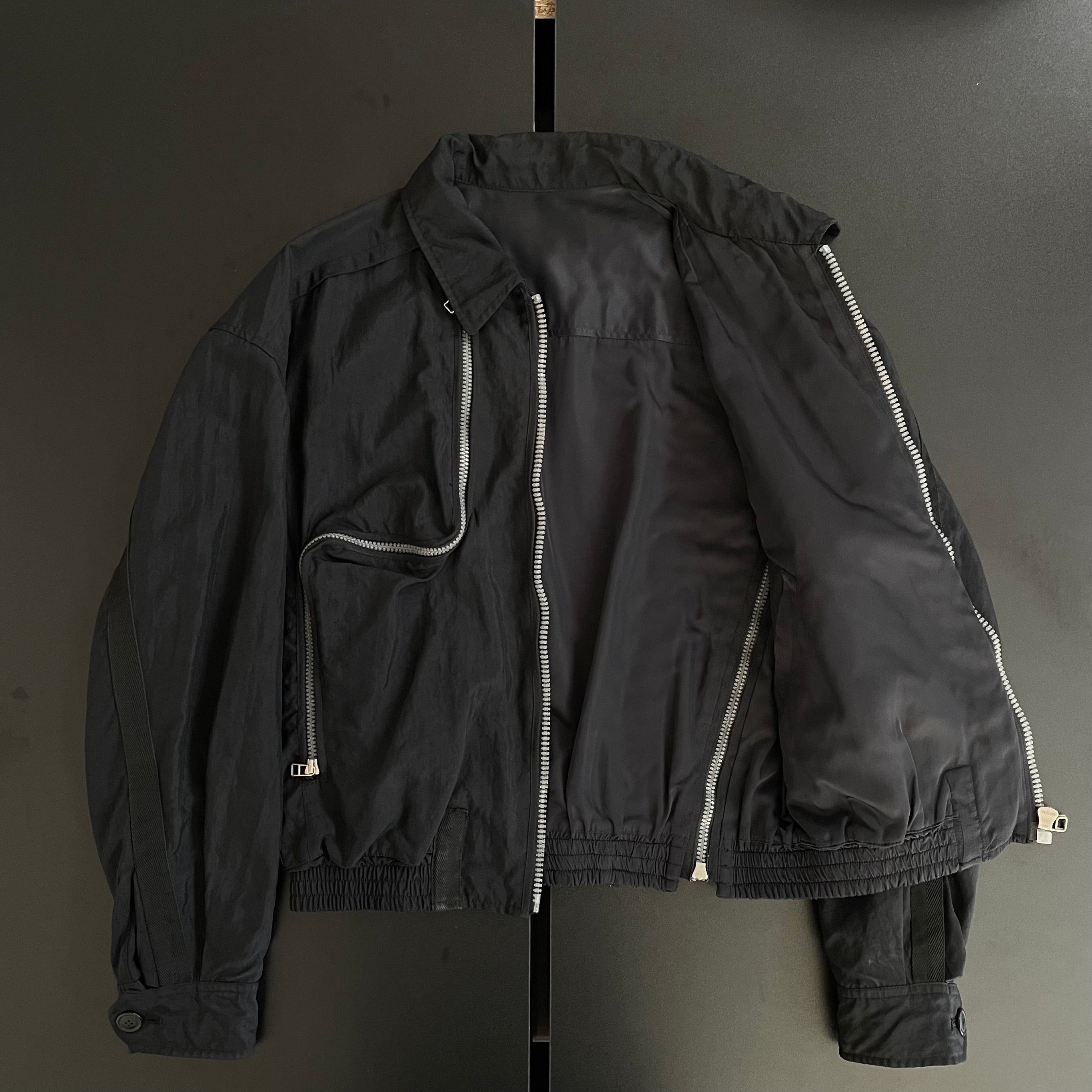 DD0F8A21-C5BB-49A5-84B4-