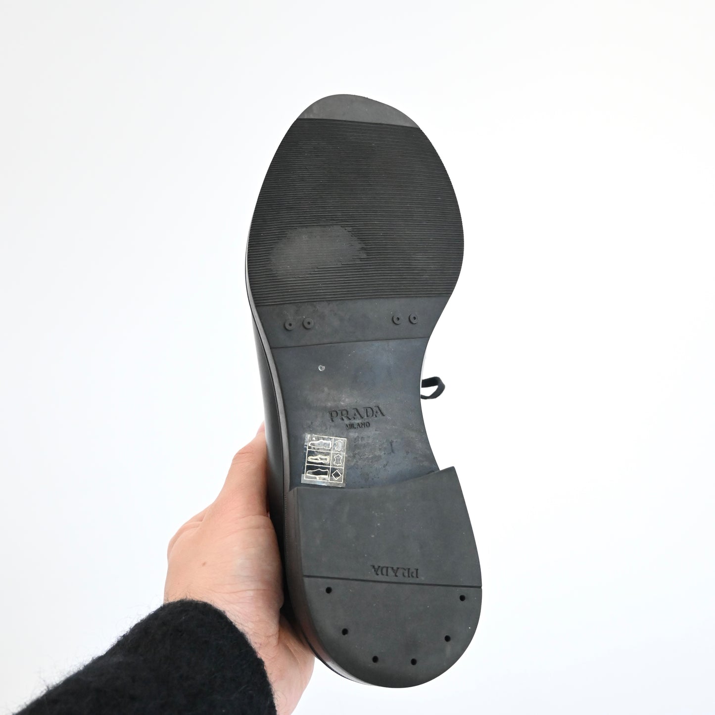 2022ss prada front logo leather shoes 6 1/2