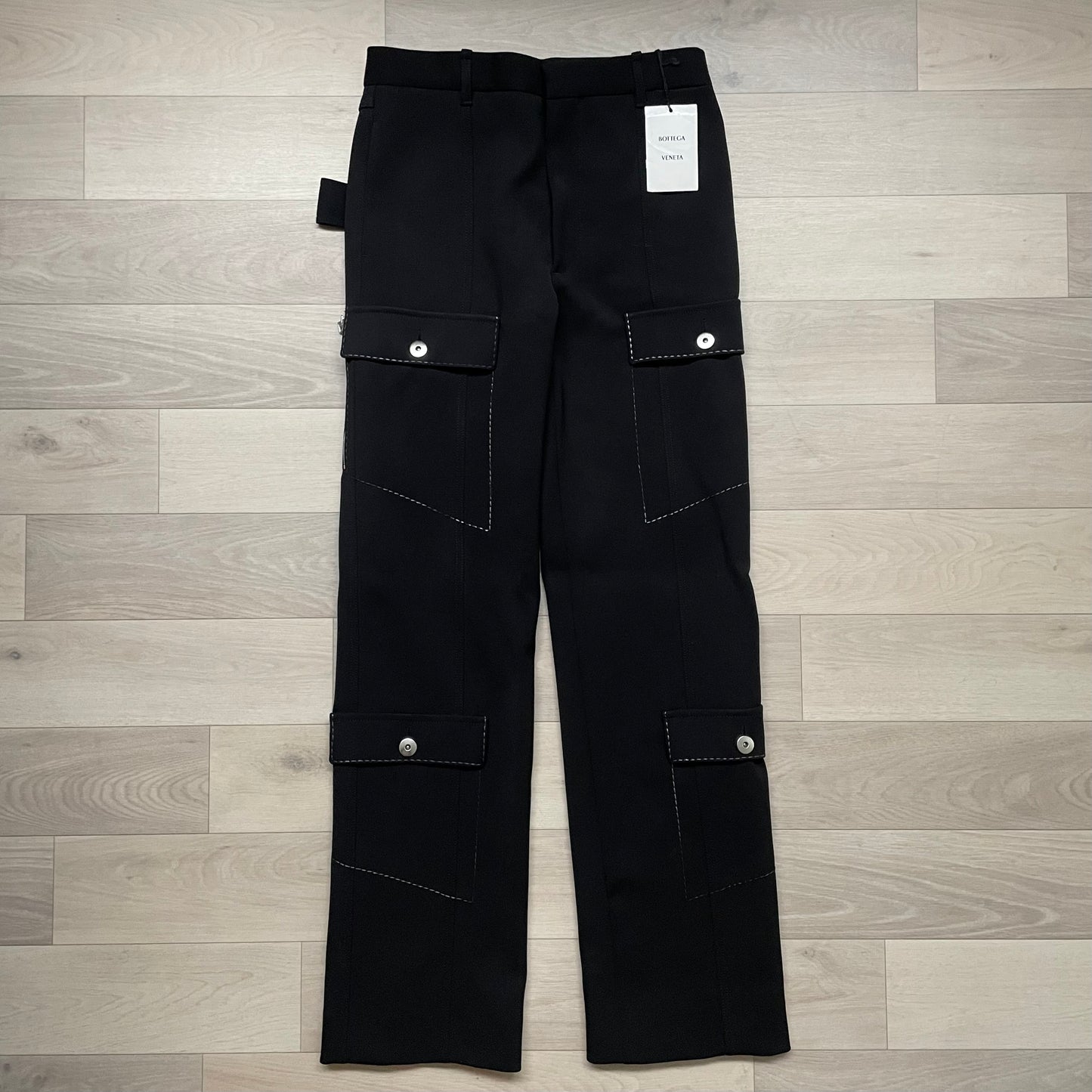 2021aw bottega veneta wool cavalry cargo 48 by Daniel Lee