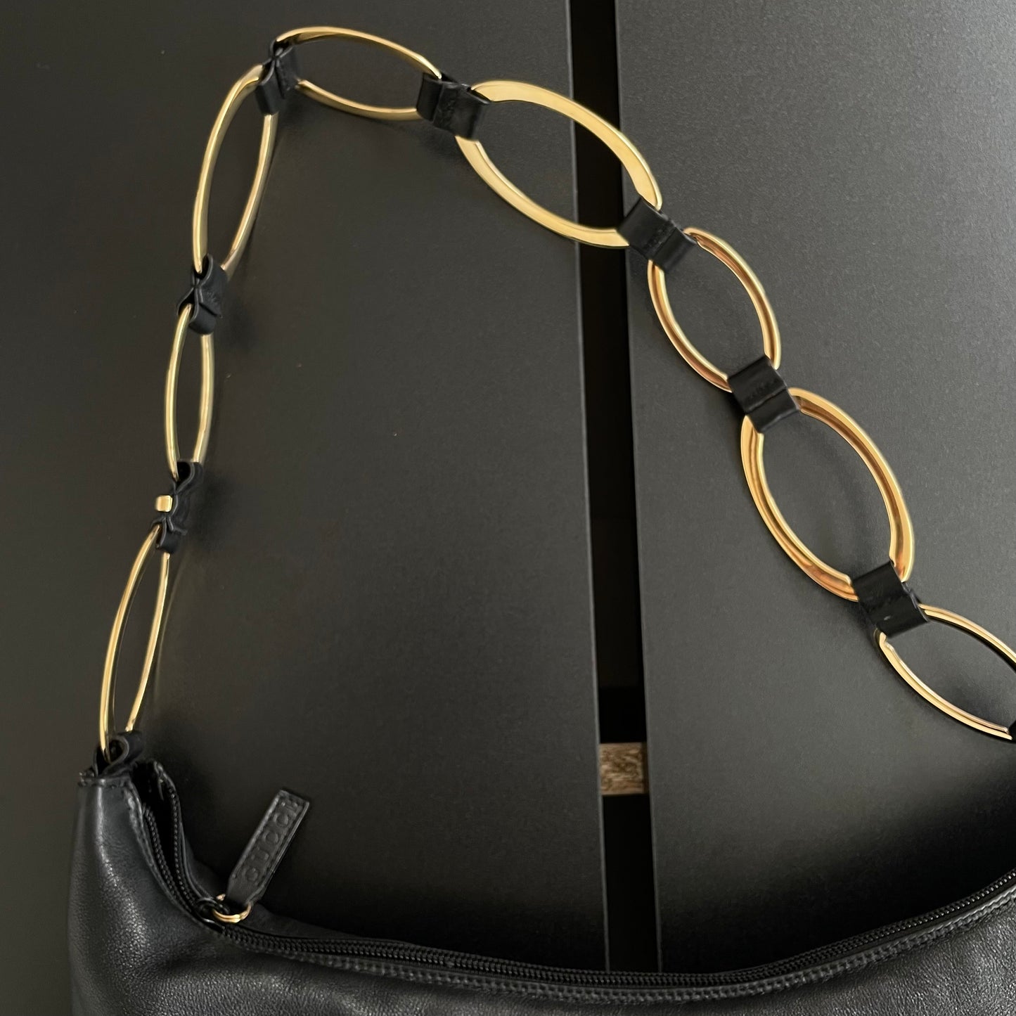 1996aw gucci gold chain shoulder bag by Tom ford