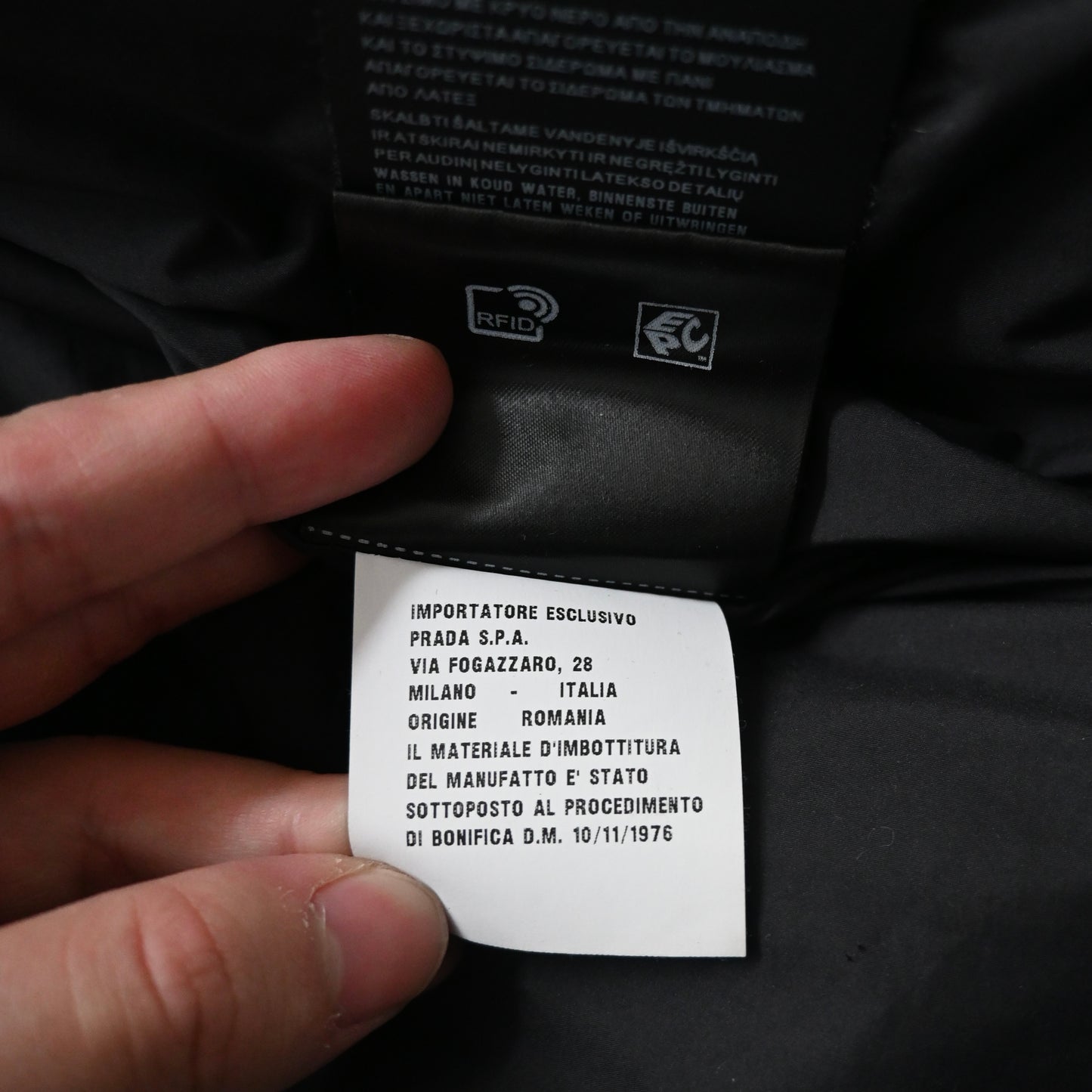 2022aw prada sgb574 polyamide down jacket L